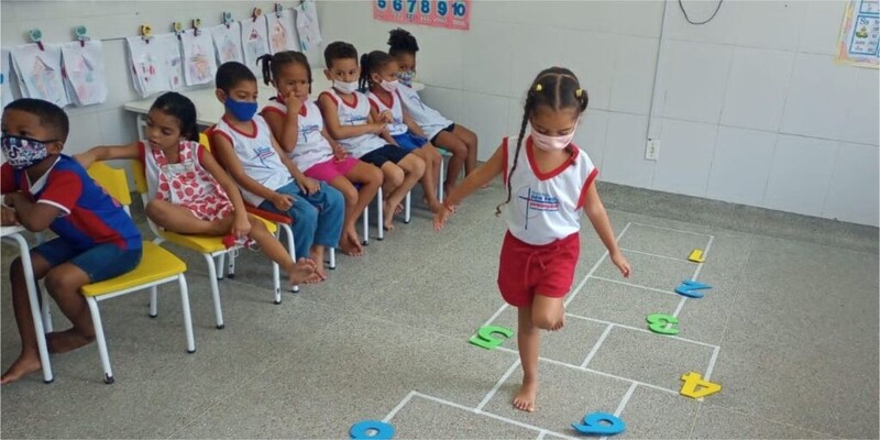 Educação infantil: aula de capoeira estimula coordenação motora