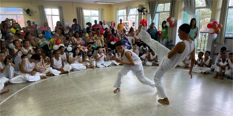 Compaixão promove batizado de capoeira e certificação dos alunos