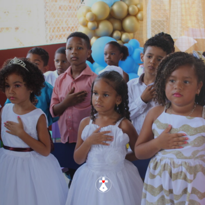 Emoção e Conquistas: Formatura das Escolas Comunitárias!